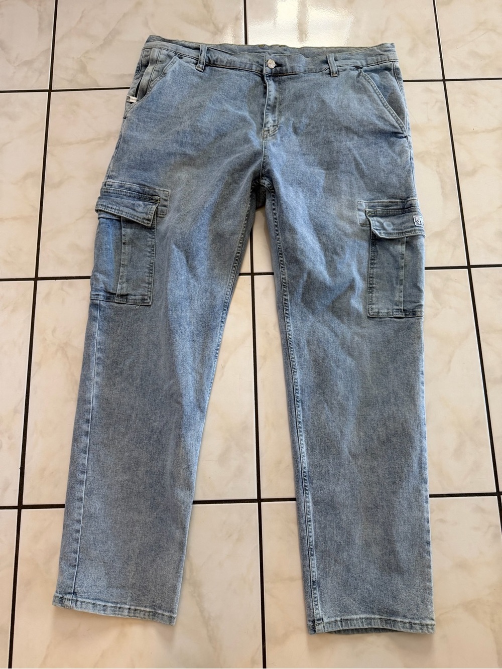 Light Blue Men's Cargo Jeans – Classic Denim Utility Pants